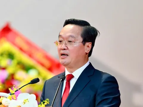 Ông Nguyễn Đức Trung tái đắc cử Bí thư Tỉnh ủy Nghệ An