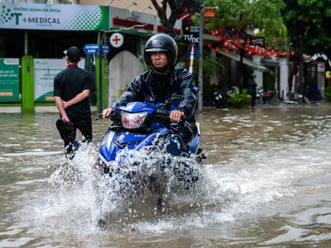 Vì sao một khu vực giữa Hà Nội mất điện 4 ngày liền?