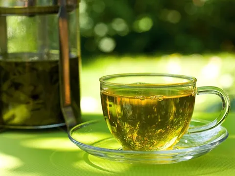 Mỹ đánh giá 2 loại nước cực tốt để giảm mỡ máu, kiểm soát đường huyết, giúp kéo dài tuổi thọ: Chợ Việt bán rẻ
