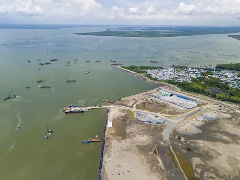 TP.HCM nên ưu tiên xây cầu Cần Giờ nối Nhà Bè hay Vũng Tàu?