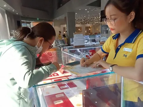 Quy định mới về mua bán vàng từ ngày 10-10