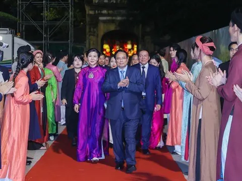Khai mạc Lễ hội Văn hóa thế giới tại Hà Nội lần thứ nhất