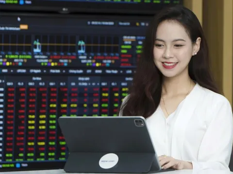 VN-Index vượt đỉnh sau nâng hạng, sao nhiều nhà đầu tư vẫn lỗ?