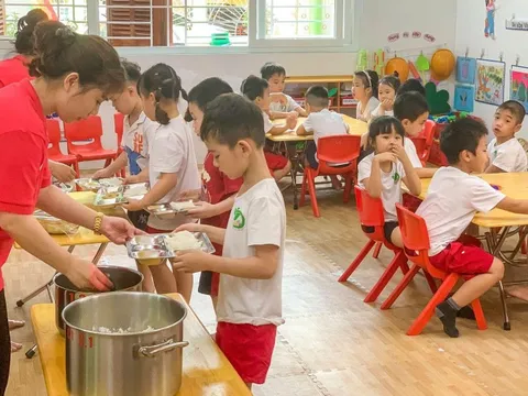 Chuyên gia quốc tế hiến kế xây dựng chính sách dinh dưỡng học đường tại Việt Nam