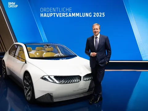 BMW và Toyota đã đúng