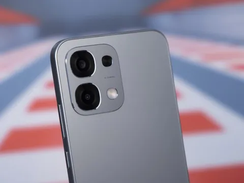 Smartphone giá rẻ, pin dùng cả ngày