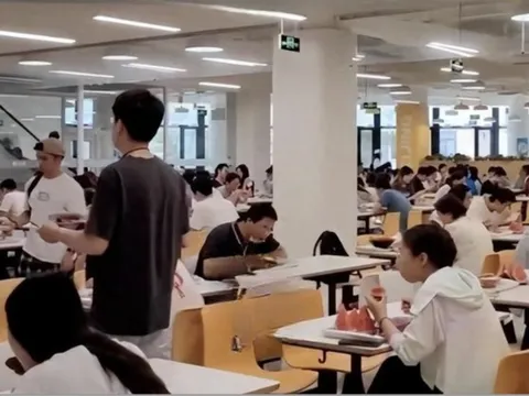 “Hiện tượng bất thường” xảy ra ở đại học danh tiếng top 1