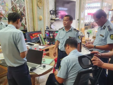 Bán trang sức giả hiệu Chanel, một tiệm vàng ở Gia Lai bị phạt nặng