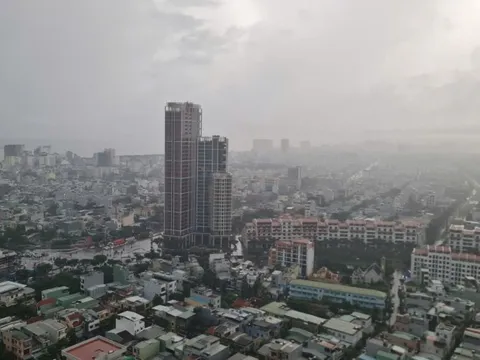 Đà Nẵng mưa lớn diện rộng, cảnh báo nguy cơ lũ quét và ngập úng