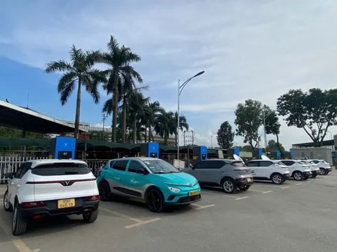 V-Green tăng tốc mở trạm sạc, khách hàng Việt tự tin khi mua xe điện