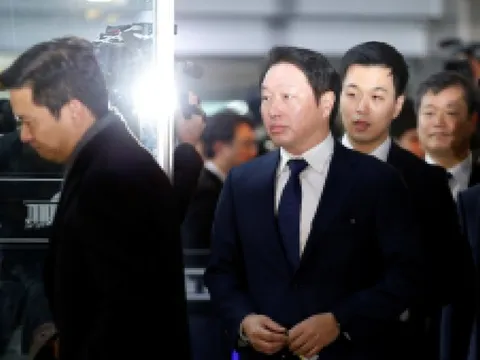 Diễn biến bất ngờ vụ ly hôn tỷ USD của chủ tịch chaebol Hàn Quốc