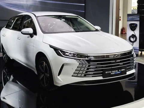 Chi tiết BYD Seal 5, sedan PHEV giá gần 700 triệu đồng