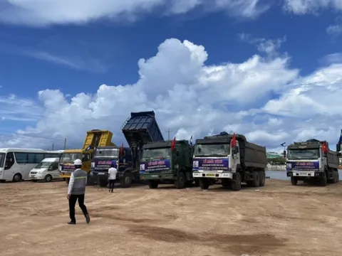 Thu hàng trăm ha đất muối làm Khu công nghiệp Trung Nam - Cà Ná