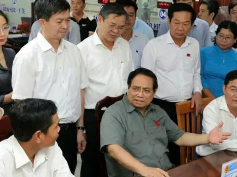 Thủ tướng đề nghị Cần Thơ cơ cấu lại nền kinh tế, tạo sức bật mới