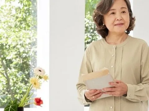 Sống bằng lương hưu 4,8 triệu mà vẫn dư - mẹ chồng tôi khiến ai cũng nể nhờ 3 thói quen này