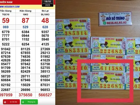 Vừa trúng 700 triệu đồng chưa lâu, khách lại trúng tiếp 14 tờ vé số: Hé lộ số tiền thưởng "khủng"
