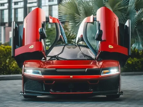 Siêu xe Ferrari F80 xuất hiện tại Singapore