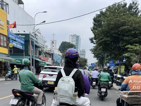 Ứng dụng gọi xe giá rẻ gây áp lực cho các ông lớn Grab, Be...
