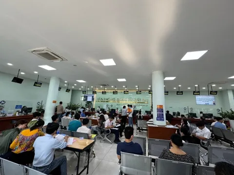 Chuyển chi nhánh Văn phòng Đăng ký đất đai về cấp xã phải đúng luật