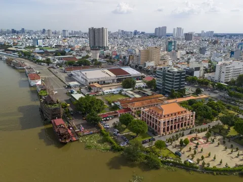 Đề xuất mở rộng đường Nguyễn Tất Thành hướng ra sông Sài Gòn