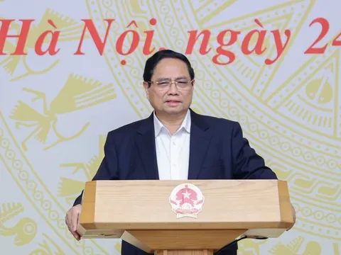 Thủ tướng: Không để người dân phải 'chen chúc' mua nhà ở xã hội