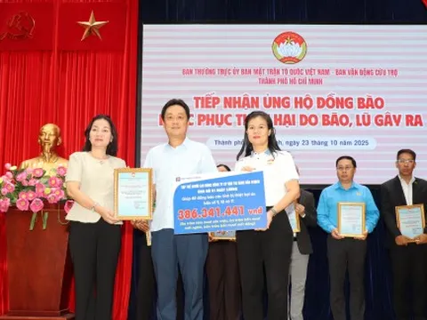 TPHCM: Thêm hơn 6,4 tỉ đồng hỗ trợ đồng bào bị bão lũ