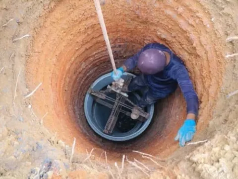 Mũi khoan cắm sâu 9.977m thì bị gãy, đội kỹ sư mất 19 ngày mới khắc phục được loạt sự cố thì kỳ tích xuất hiện: Kỷ lục mới của châu Á được xác lập