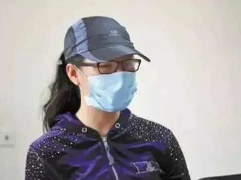 Người phụ nữ nhận được hơn 36 triệu đồng tiền chuyển khoản nhầm nhưng chỉ trả lại 6 triệu, bị tòa yêu cầu thanh toán cả lãi còn cãi: “Tôi không trộm cắp, sao phải trả thêm?