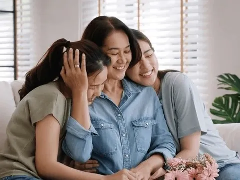 Muốn biết tương lai con cái có hiếu thảo không chỉ cần nhìn vào 3 dấu hiệu sau: Nếu con bạn có đủ thì xin chúc mừng