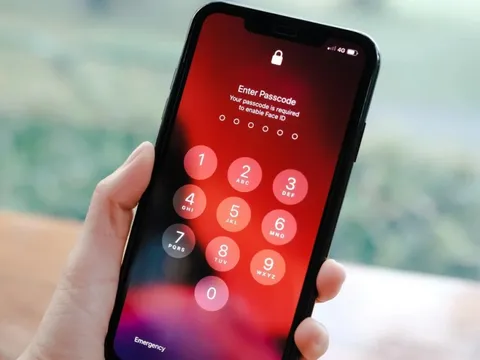 Thêm chiêu lừa đảo mới "dội bom" trên iPhone, ai cũng nên biết