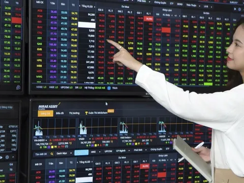 Chứng khoán tuần tới: Nhà đầu tư lưu ý điều này sau tuần "sóng gió" của VN-Index