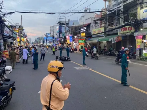 Tai nạn giao thông nghiêm trọng ở phường Phú Lâm, TP HCM