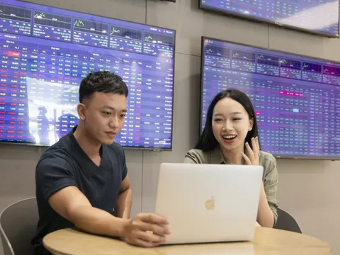 Doanh thu môi giới chứng khoán cao kỷ lục