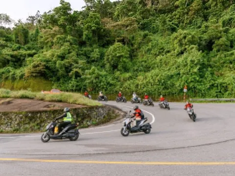 Naga Touring 2025: Hành trình nối dài bản lĩnh, sống trọn chất phiêu