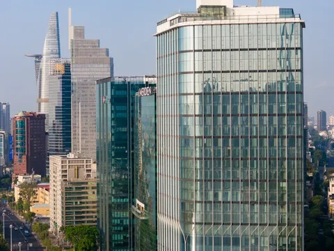 Doanh nghiệp logistics bất ngờ đổ về trung tâm TP.HCM