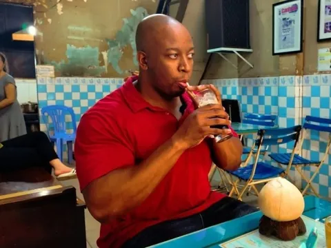 Cựu quân nhân Mỹ khoe căn hộ thuê 850 USD/tháng ở TP.HCM