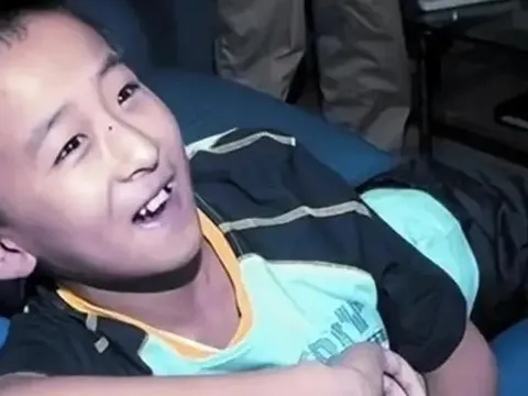 Thần đồng 10 tuổi vào đại học, 16 tuổi học tiến sĩ và cuộc sống 20 năm sau khiến ai cũng sững sờ