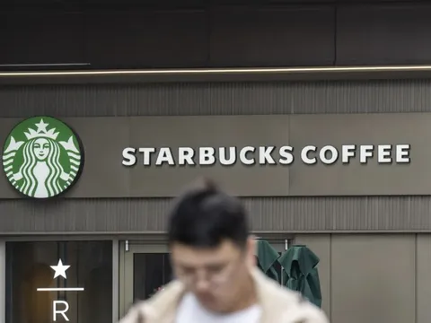 Starbucks bán lại mảng kinh doanh tại Trung Quốc với 3 điều kiện