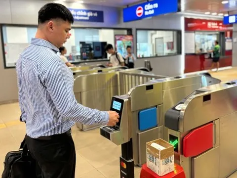 Thêm 5 nhà ga metro số 1 dừng bán vé giấy từ ngày 1/11