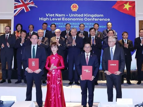 Việt - Anh: Đối tác chiến lược toàn diện