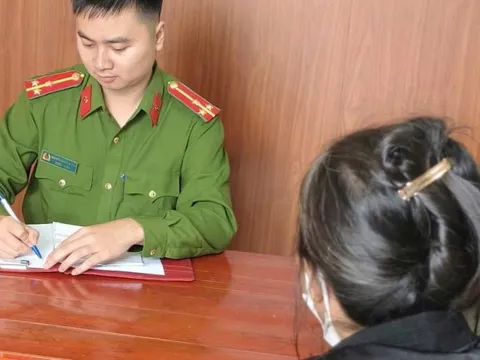 Người phụ nữ mang theo 1 mảnh giấy đến ngân hàng BIDV để chuyển khoản 100 triệu đồng: Công an đến tận nơi, yêu cầu hủy giao dịch