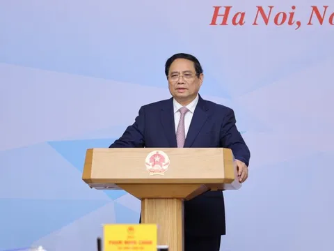 Thủ tướng chủ trì hội nghị về thành lập Trung tâm Tài chính Quốc tế