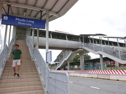 Sẽ lắp đặt 8 thang máy tại 7 cầu vượt bộ hành ga metro số 1