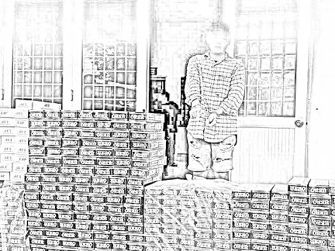 Phát hiện vụ vận chuyển, cất giữ gần 1.500 bao thuốc lá nhập lậu