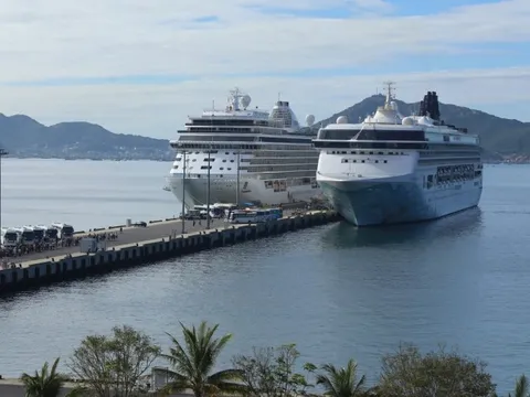 Du lịch tàu biển khởi sắc trở lại