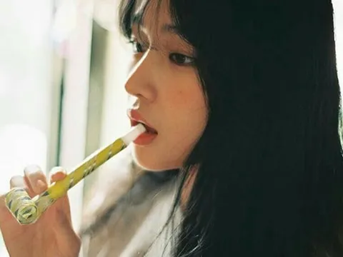 Người đánh răng thường xuyên sau mỗi bữa ăn, sau vài tháng, cơ thể có thể xuất hiện 3 thay đổi