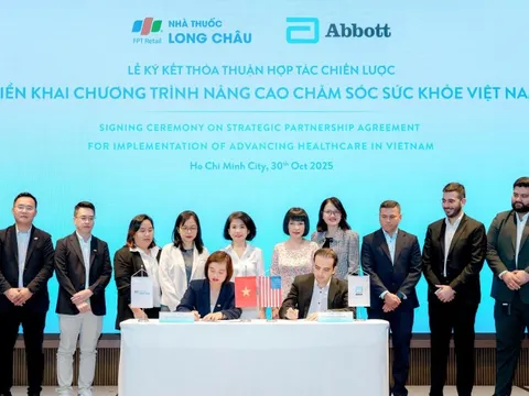 Abbott cùng FPT Long Châu triển khai hợp tác chiến lược toàn diện "Nâng cao chăm sóc sức khỏe Việt Nam"