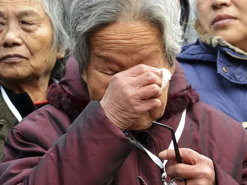 Người đàn ông qua đời để lại nhà và 5 tỷ đồng cho các con, vợ 2 tay trắng còn bị kiện: Phán quyết cuối cùng của tòa khiến bà bật khóc