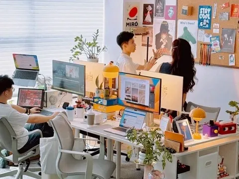 Đi làm gặp 3 kiểu đồng nghiệp này, tôi khuyên thật, bạn nên "xách dép" chạy 8 hướng kẻo sự nghiệp tiêu tan!