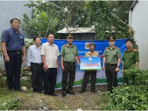 Mừng tết quân dân, Công an tỉnh An Giang xây dựng “Ngôi nhà 19/8”